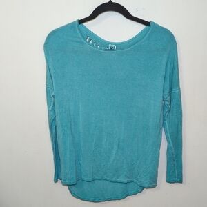 Erge Blue Shredded Back Long-Sleeve T-Shirt Round Neck Girls Size L 14